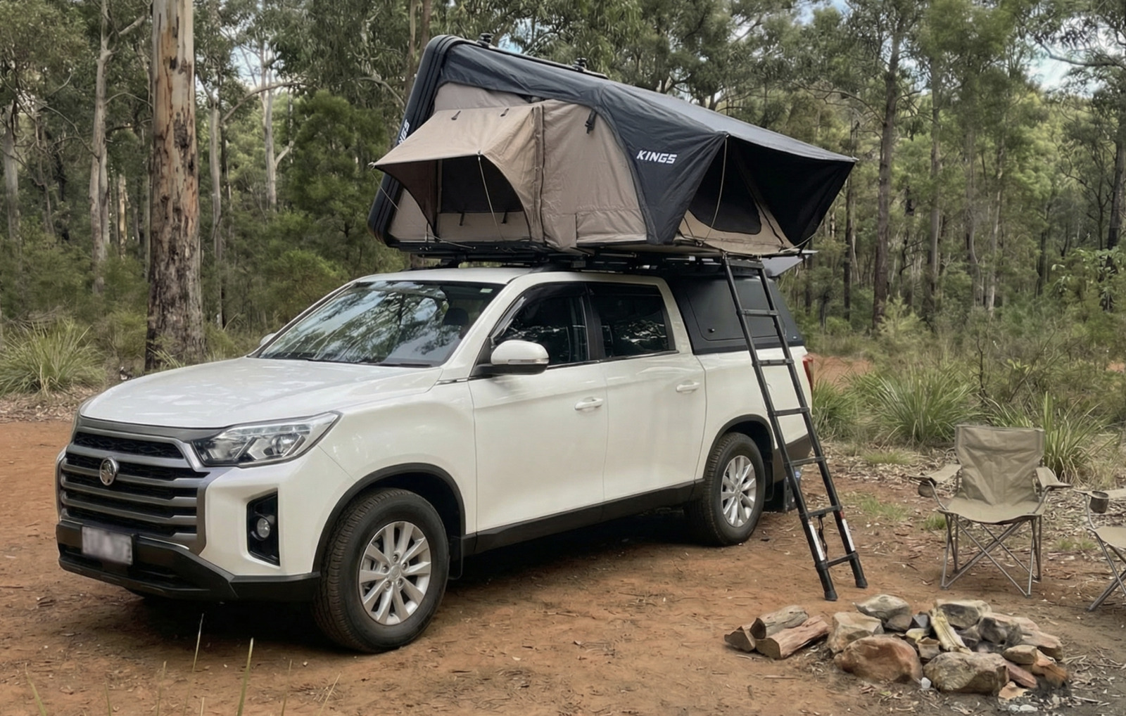 Offgrid Wanderer 2.0 4WD camper at a remote WA campsite
